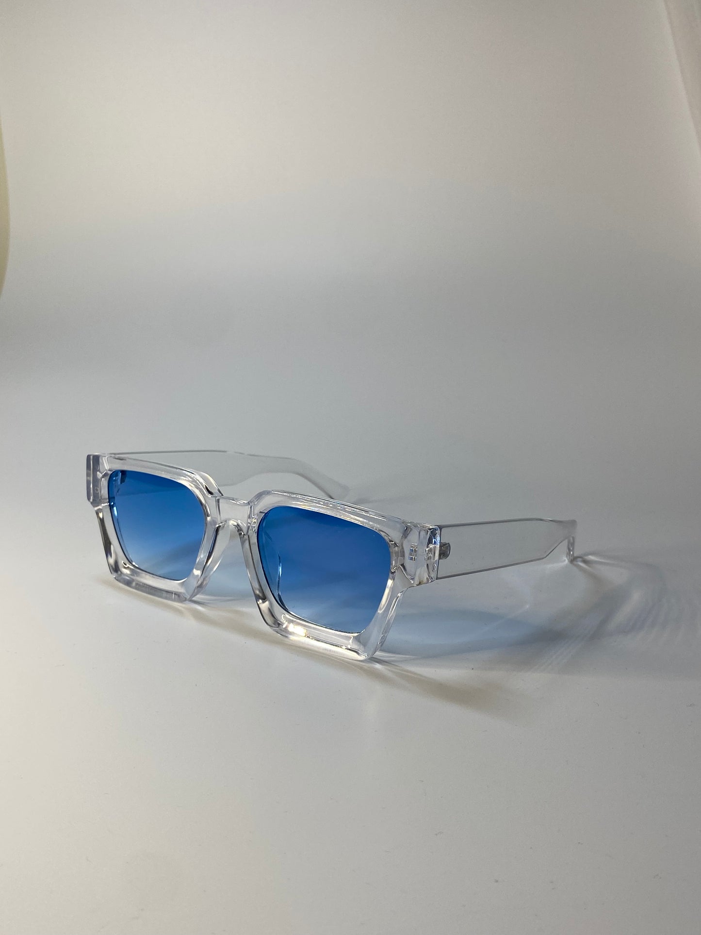 BLUE OLYMPE