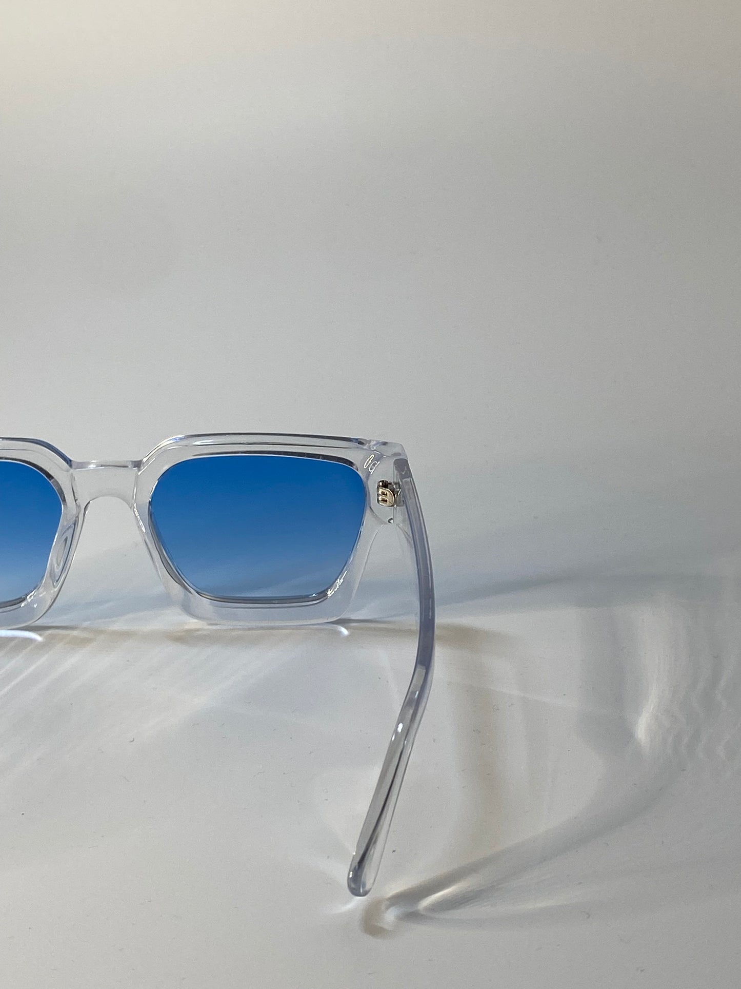 BLUE OLYMPE