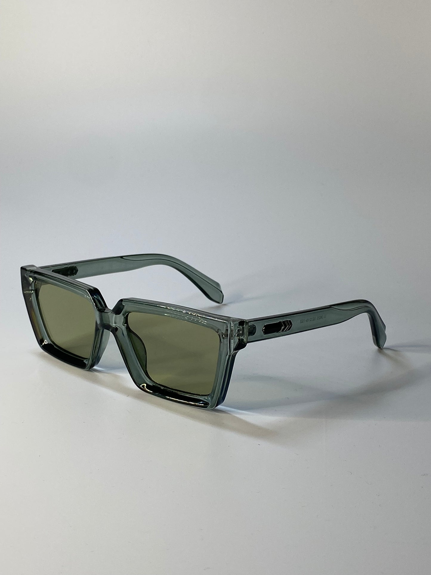 DS Grey Fashion